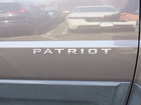 Used 2015 Jeep Patriot Latitude image 7