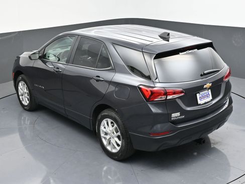 Certified 2022 Chevrolet Equinox LS w/ LS Convenience Package AWD/4WD image 46