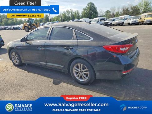 Used 2015 Hyundai Sonata SE w/ Option Group 09 FWD image 3