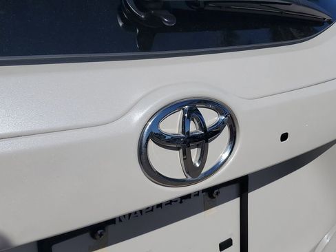 Used 2019 Toyota Highlander Limited image 30