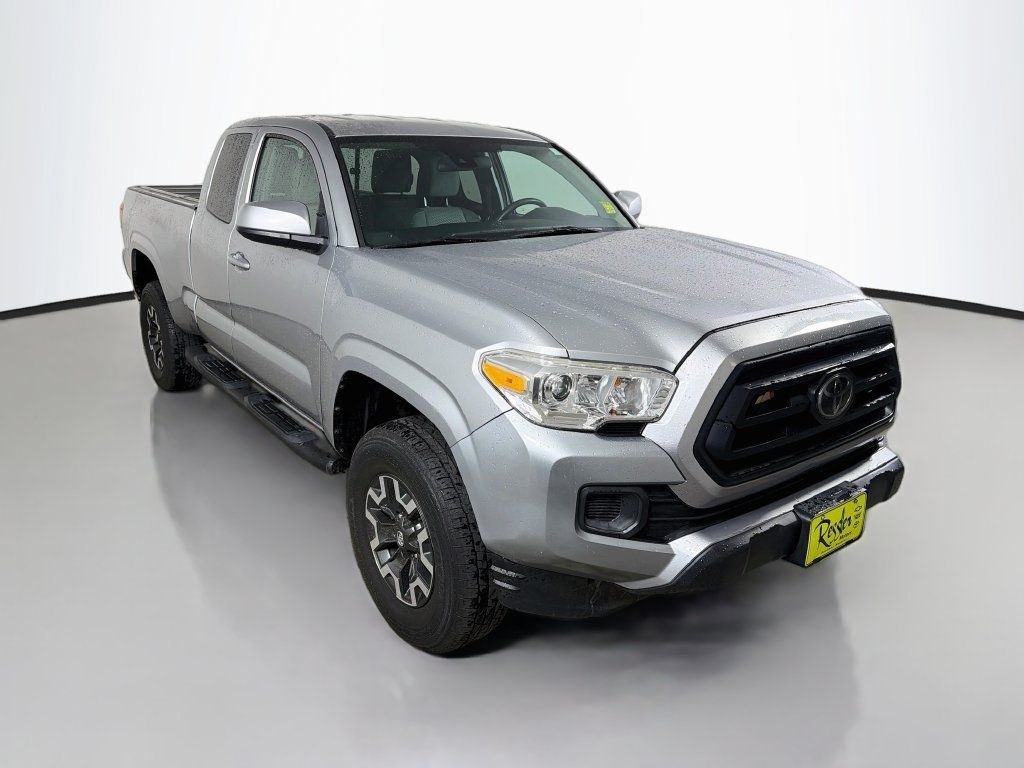 Used 2021 Toyota Tacoma SR RWD image 4