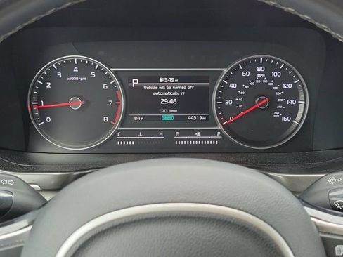 Used 2022 Kia Sorento S FWD image 19