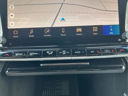 New 2026 Jeep Grand Wagoneer L Limited AWD/4WD image 29