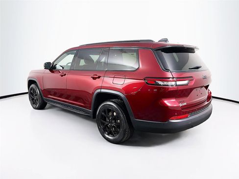 Used 2024 Jeep Grand Cherokee L Altitude AWD/4WD image 5