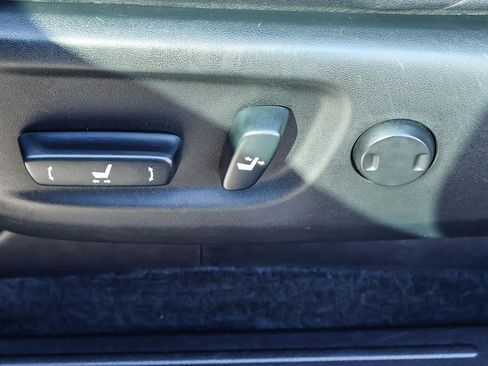 Used 2014 Lexus GX 460 image 14