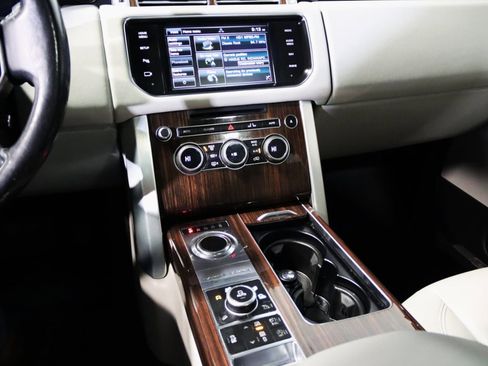 Used 2015 Land Rover Range Rover image 46