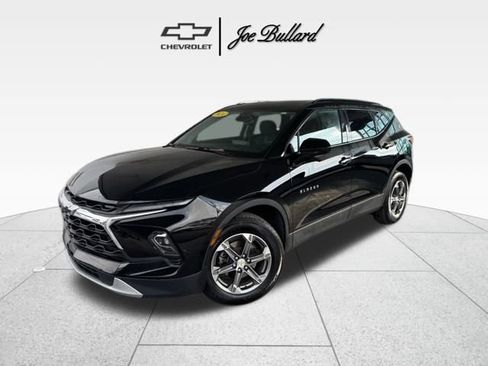 Used 2024 Chevrolet Blazer LT w/ Convenience Package image 1