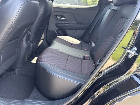 New 2025 Nissan Kicks SR image 15