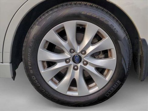 Used 2016 Subaru Legacy 2.5i Premium image 13