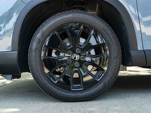 Used 2026 Honda Pilot Black Edition image 14