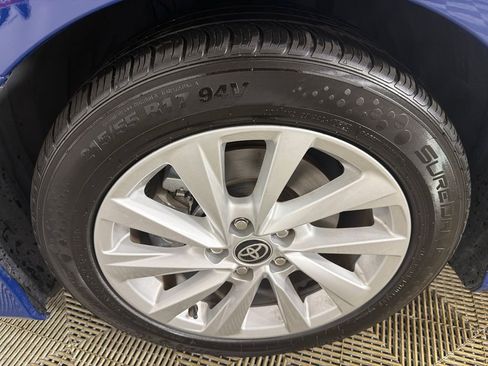 Used 2024 Toyota Camry LE FWD image 11