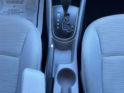 Used 2015 Hyundai Accent GLS image 13