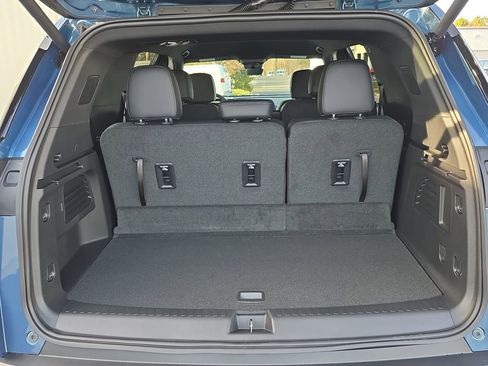 New 2026 Chevrolet Traverse LT w/ Midnight/Sport Edition image 12