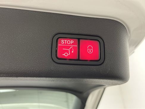 Used 2017 Mercedes-Benz GLE 43 AMG 4MATIC image 30