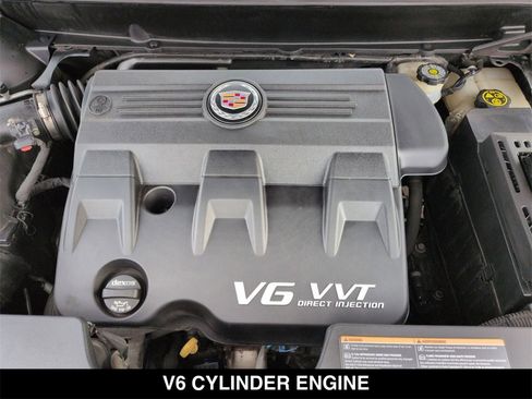 Used 2015 Cadillac SRX Luxury image 11