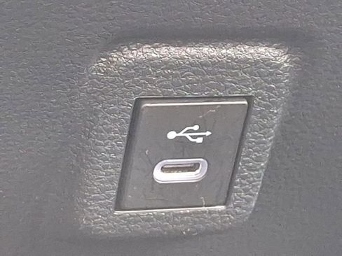 Used 2024 Toyota Corolla SE FWD image 18
