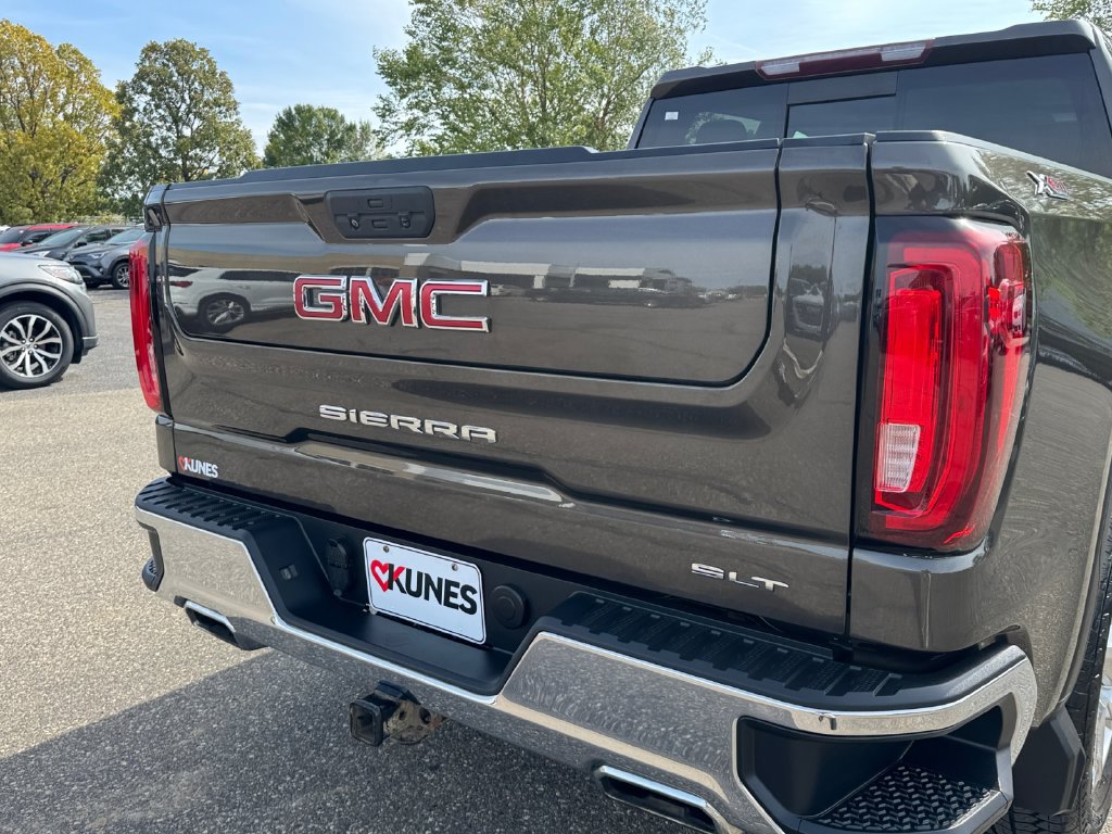 Used 2019 GMC Sierra 1500 SLT w/ SLT Premium Package AWD/4WD image 37