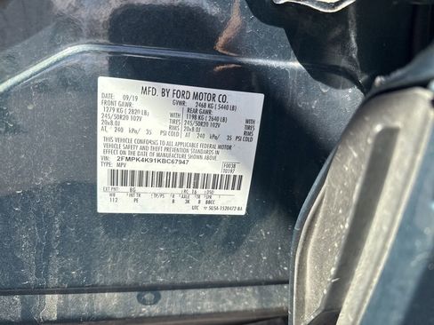 Used 2019 Ford Edge Titanium w/ Equipment Group 301A image 10