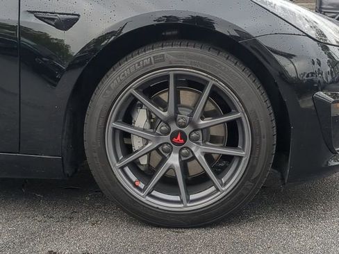 Used 2023 Tesla Model 3 Standard Range image 11