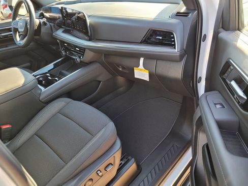 New 2026 Chevrolet Tahoe LS image 6