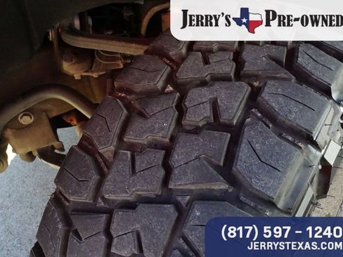 Used 2022 GMC Sierra 2500 AT4 w/ AT4 Premium Plus Package image 8