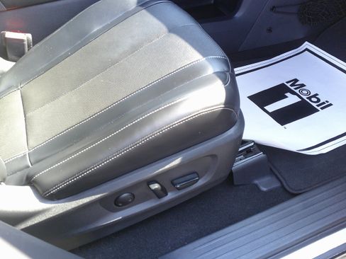 Used 2023 INFINITI QX60 Luxe w/ Cargo Package AWD/4WD image 26