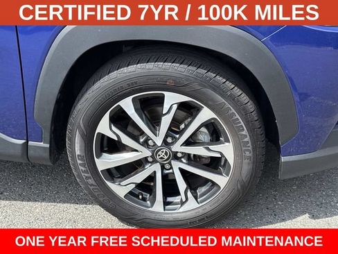Used 2024 Toyota Corolla Cross XLE w/ Convenience Package AWD/4WD image 7
