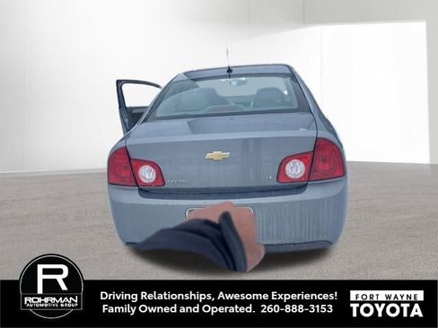 Used 2009 Chevrolet Malibu LT w/ Power Convenience Package image 6