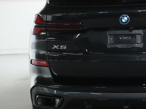 Certified 2025 BMW X5 xDrive50e w/ M Sport Package AWD/4WD image 45