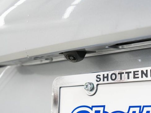 New 2026 Honda HR-V EX-L image 9