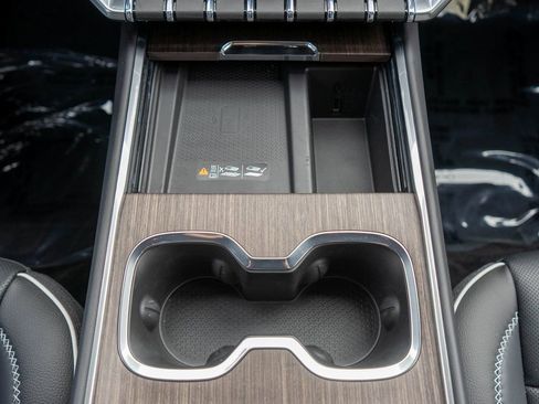 New 2026 GMC Acadia Denali w/ Super Cruise Package image 30