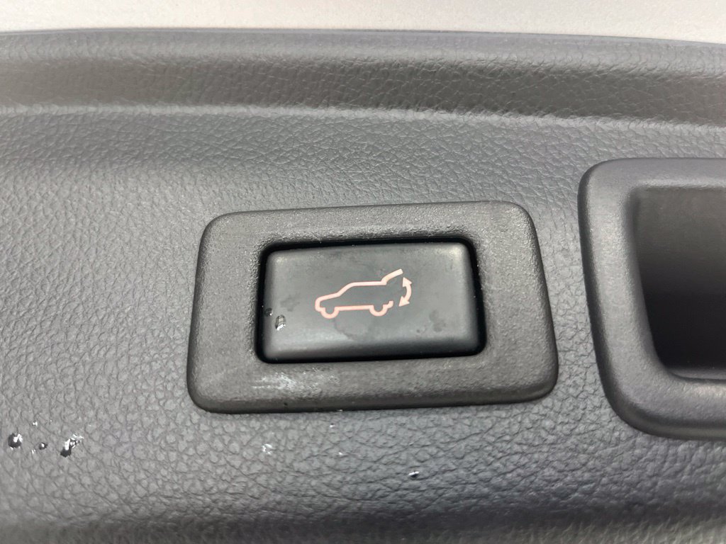 Used 2018 Subaru Forester 2.5i Touring w/ Popular Package #2 AWD/4WD image 36