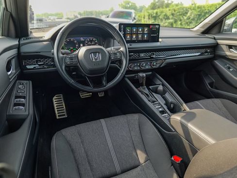Used 2023 Honda Accord Sport image 37
