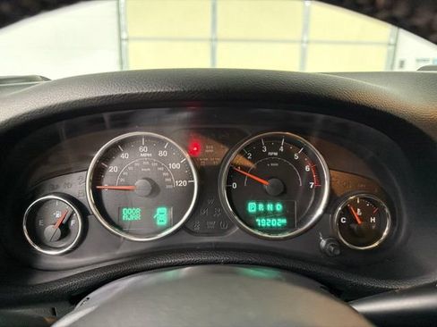 Used 2018 Jeep Wrangler Unlimited Sport w/ Dual Top Group AWD/4WD image 20