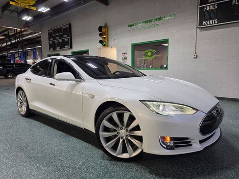 Used 2012 Tesla Model S Signature Performance RWD image 15