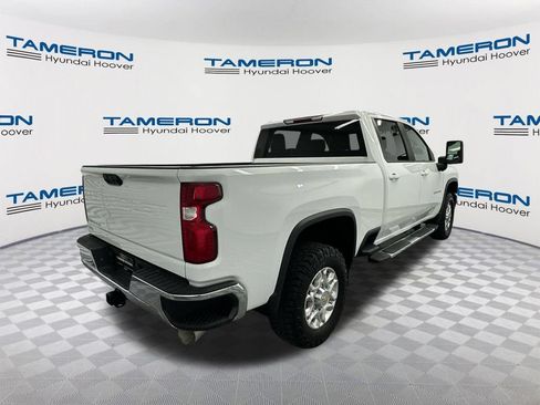 Used 2025 Chevrolet Silverado 2500 LT AWD/4WD image 5