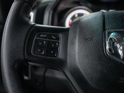 Used 2018 RAM 2500 SLT AWD/4WD image 13