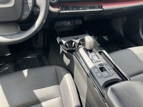Used 2023 Toyota Prius Prime FWD image 22