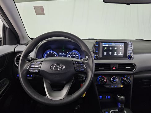 Used 2020 Hyundai Kona SE image 6