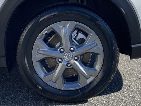 Certified 2026 Honda HR-V LX image 7