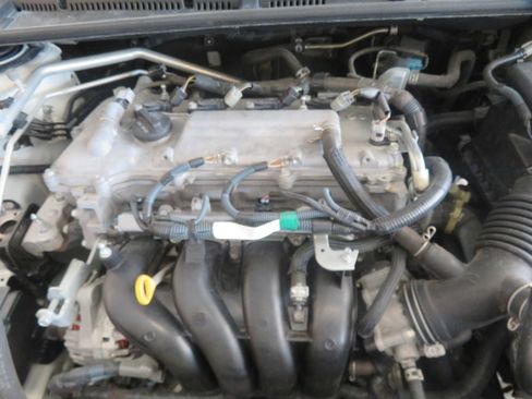 Used 2017 Toyota Corolla XLE FWD image 38
