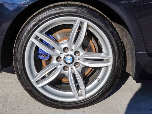 Used 2012 BMW 550i xDrive Sedan image 23