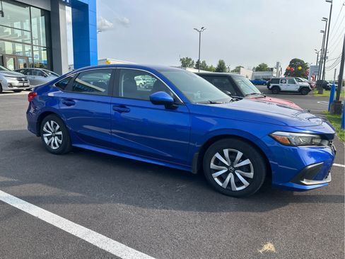 Used 2024 Honda Civic LX image 3