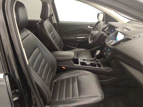 Used 2018 Ford Escape Titanium AWD/4WD image 21