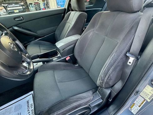 Used 2010 Nissan Altima 2.5 S FWD image 18