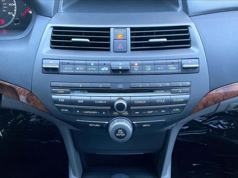 Used 2012 Honda Accord EX-L image 9