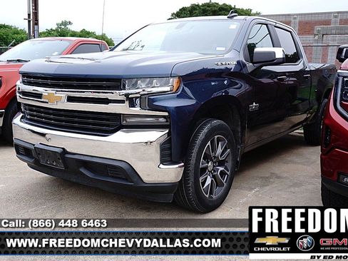 Used 2020 Chevrolet Silverado 1500 LT w/ Texas Edition RWD image 3