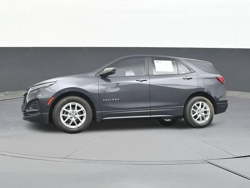 Used 2022 Chevrolet Equinox LS w/ Driver Confidence II Package FWD image 56