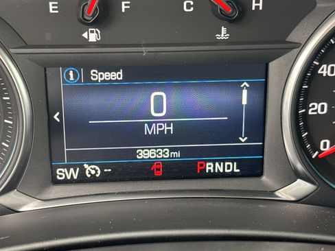 Used 2024 Chevrolet Equinox LT image 22