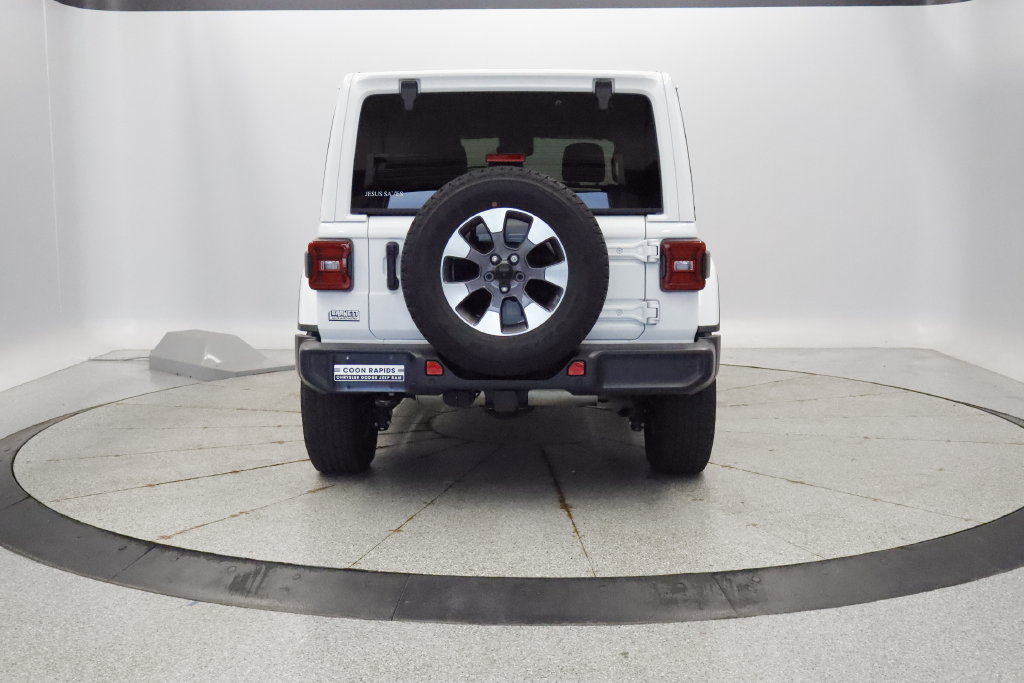Used 2021 Jeep Wrangler Unlimited Sahara AWD/4WD image 3